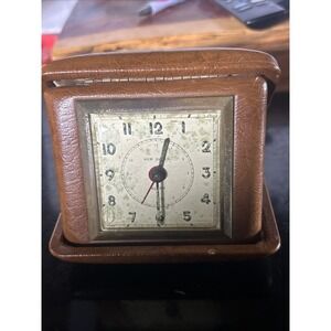 New Haven Travel Folding Wind Up Alarm Clock Vintage USA Display Only